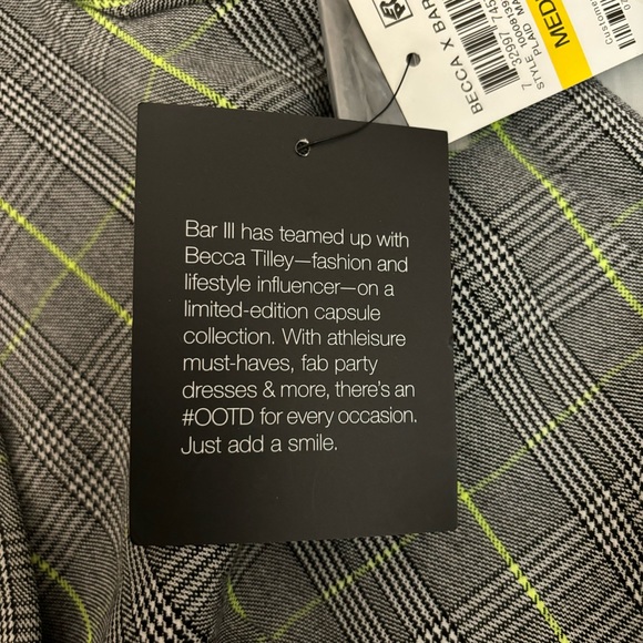 Bar III x Bella Tilley Collection Blazer - Picture 13 of 15